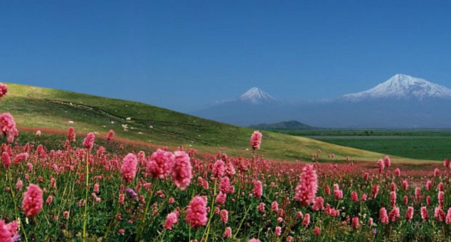 Майские праздники в Армении